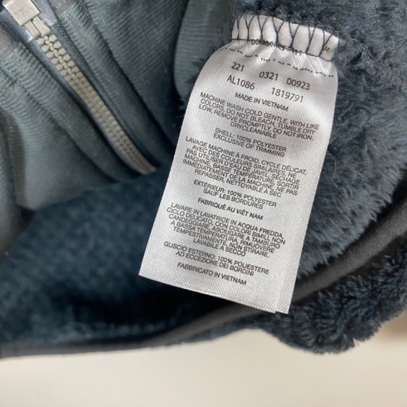 Columbia Women's Fire Side™ Sherpa Full Zip Fleece Jacket - Size XS - Picture 6 of 7